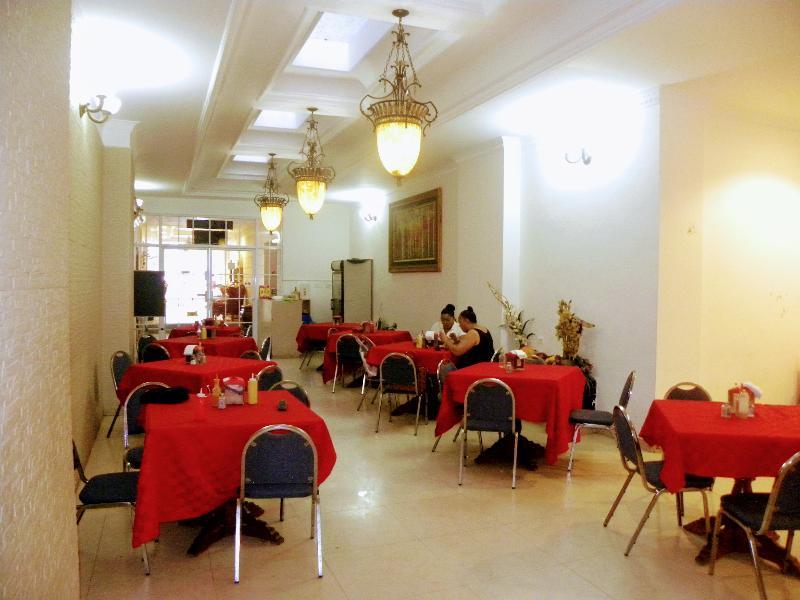 Meryland Hotel Colón Kültér fotó